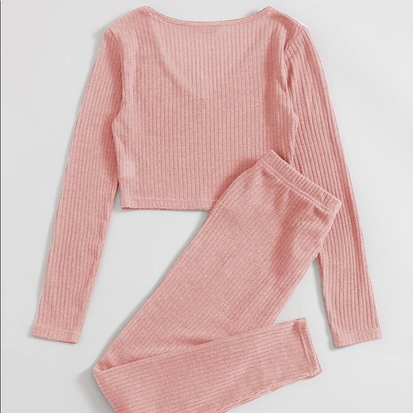 COZY SET💗💕 - Picture 2 of 4